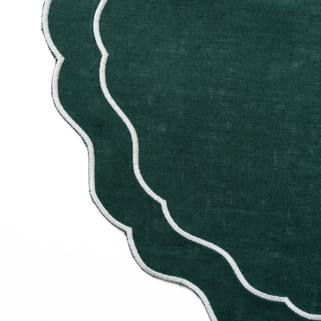 Linen Scalloped Edged Placemats