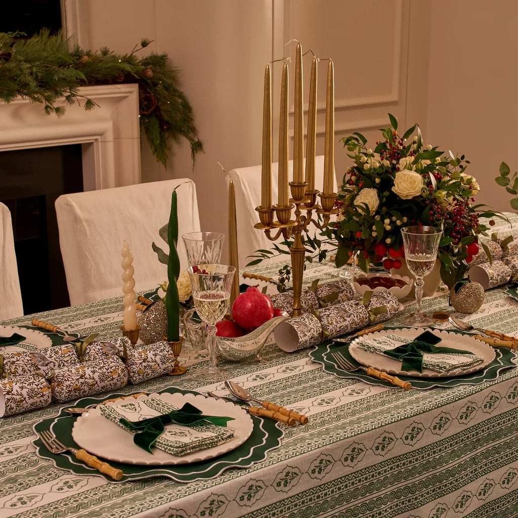 First Bloom Linen Blend Tablecloth - Emerald Green