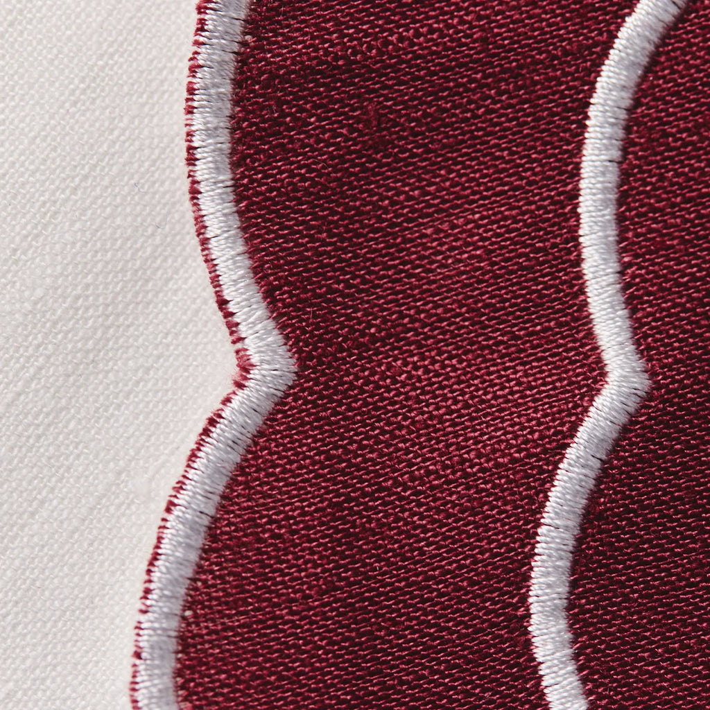 Linen Scalloped Edged Placemats